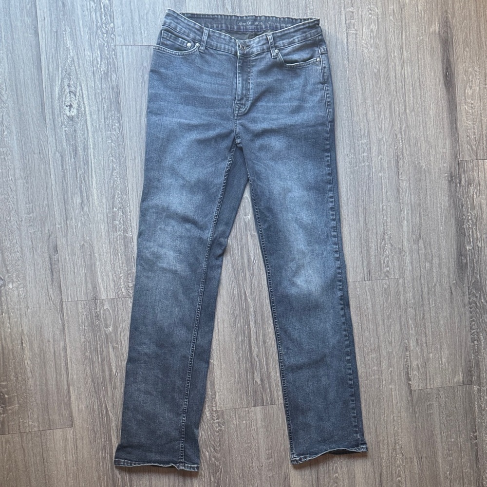 Calvin Klein Jeans Men’s 32x34 Straight Fit Medium Wash